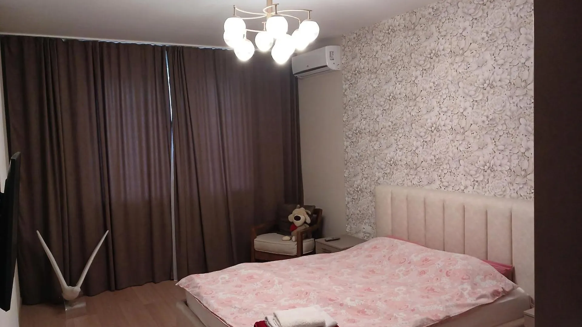 Apartment Видовые Апартаменты Жк Лебединое Kiew