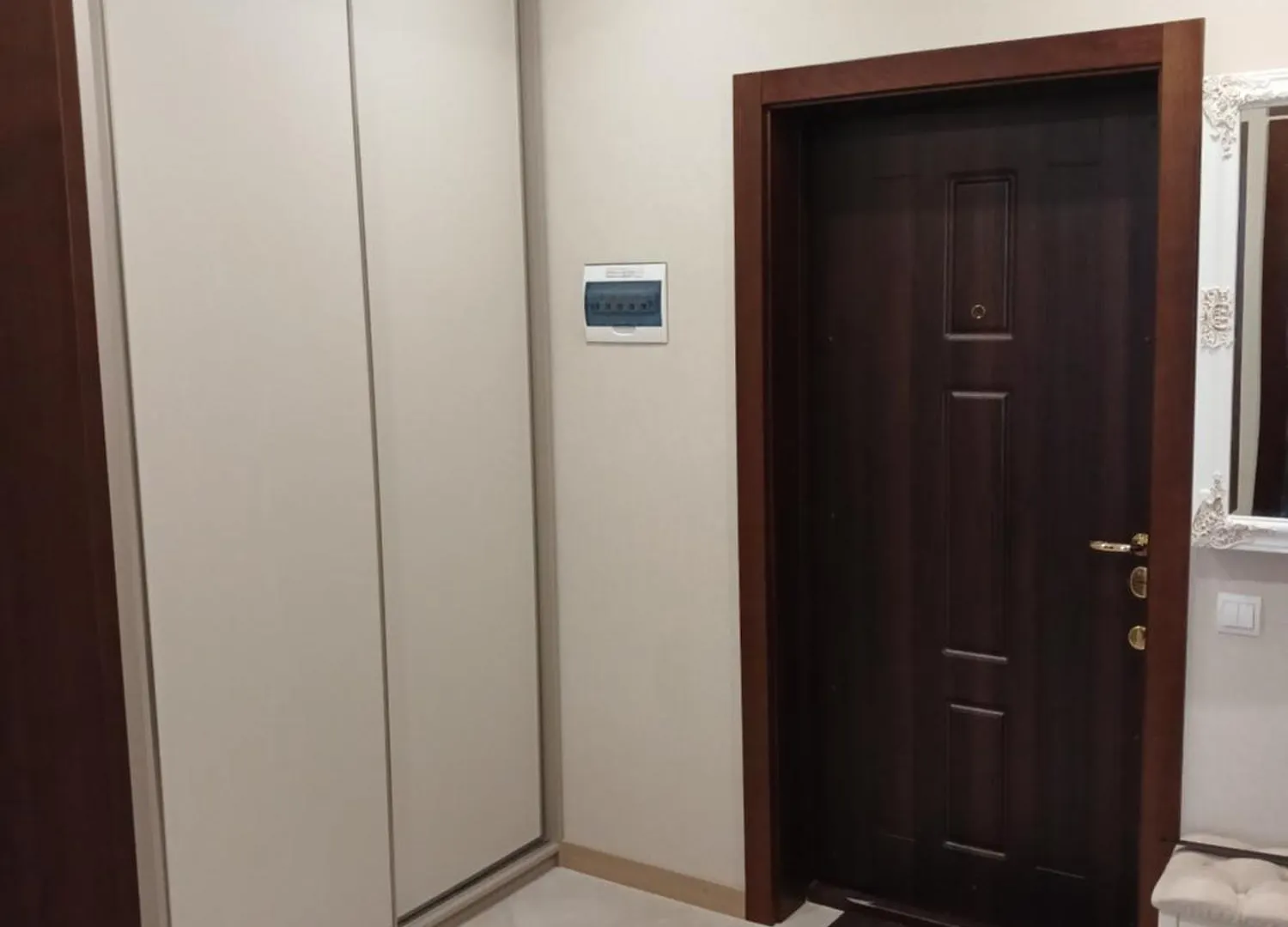 Apartment Видовые Апартаменты Жк Лебединое Kiew